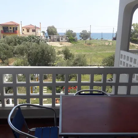 Apartment Drossia 8 *